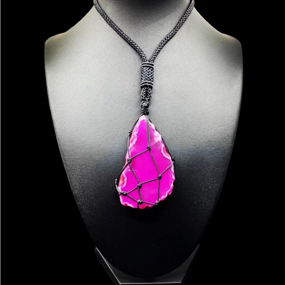 Crystal Agate Slice Necklace
